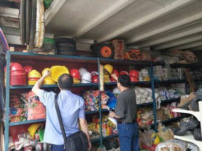 杜绝“脆皮安全帽”武汉市洪山区在行动
